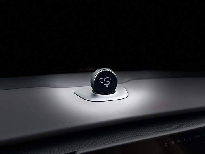 Nio ET5T, 2024 — фото 11 из 12