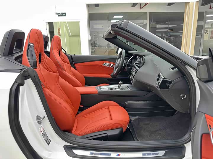 BMW Z4, 2022 — фото 4 из 9