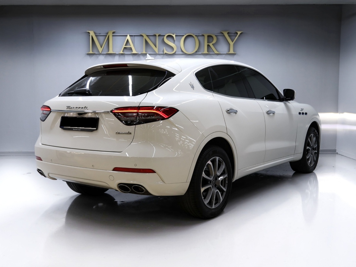 Maserati Levante, 2021 — фото 3 из 12