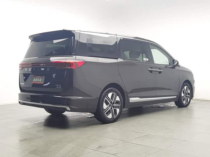 JAC Refine RF8 Hybrid, 2024 — фото 2 из 9