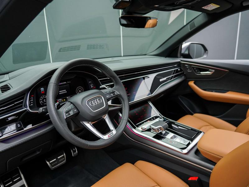 Audi RS Q8, 2023 — фото 7 из 12