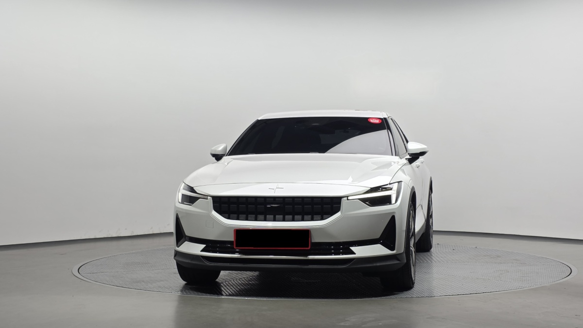 Polestar 2, 2022 — фото 3 из 12