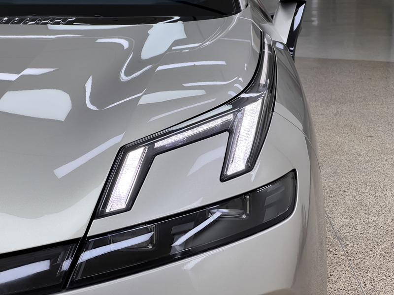 Lynk & Co 08 EM-P Hybrid, 2024 — фото 8 из 12