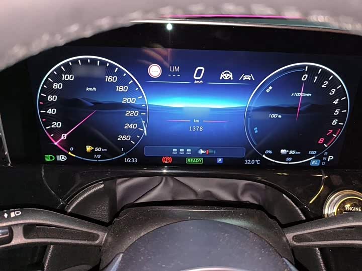 Mercedes-Benz E-Class Hybrid, 2025 — фото 4 из 9