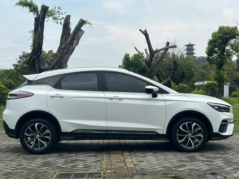 Geely Emgrand GS, 2022 — фото 8 из 12