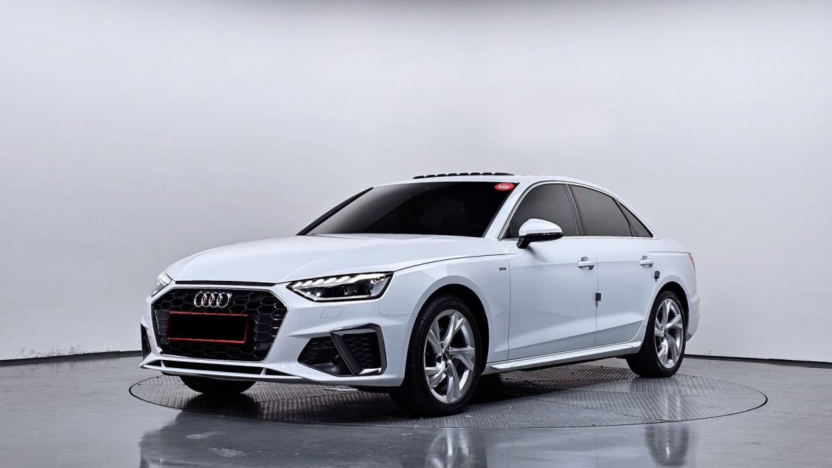 Audi A4, 2022 — купить в Самаре под ключ