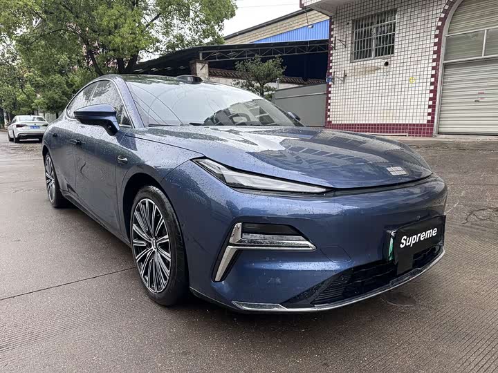 Geely Galaxy Starshine 8 EM-i, 2025 — фото 2 из 9