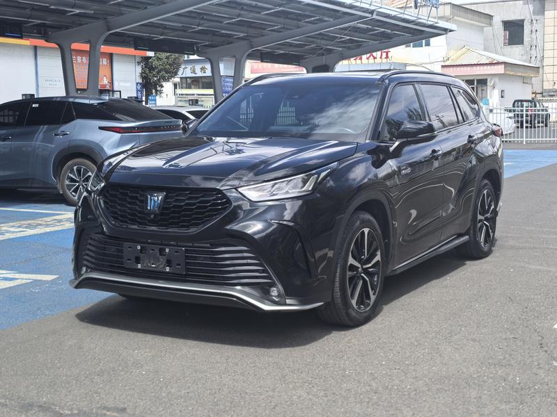 Toyota Crown Kluger, 2022 — купить в Чебоксарах под ключ