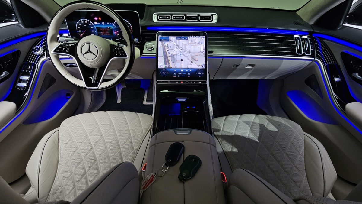 Mercedes-Benz S-Class, 2024 — фото 7 из 12