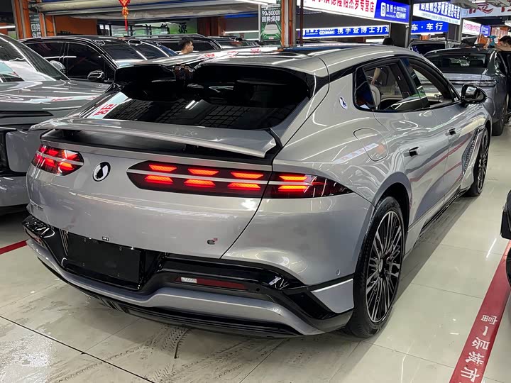 Denza Z9GT, 2024 — фото 6 из 9