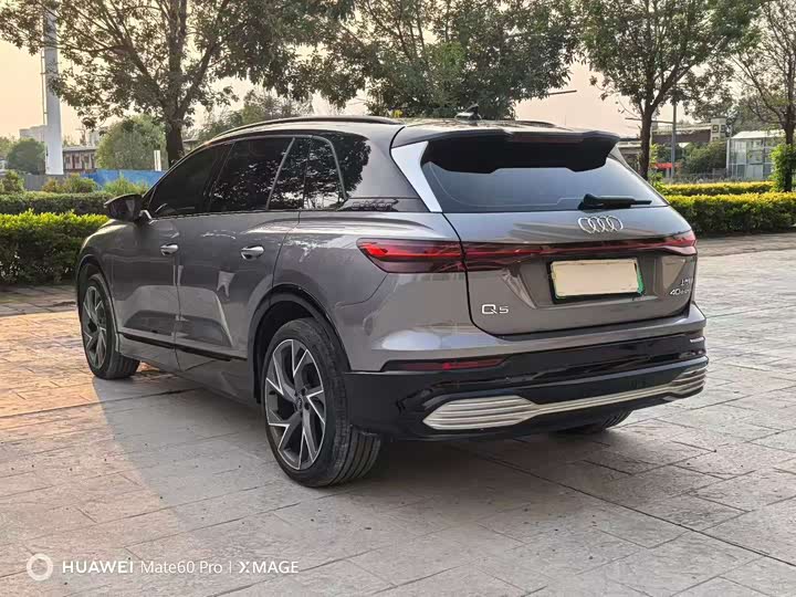 Audi Q5 e-tron, 2022 — фото 7 из 9