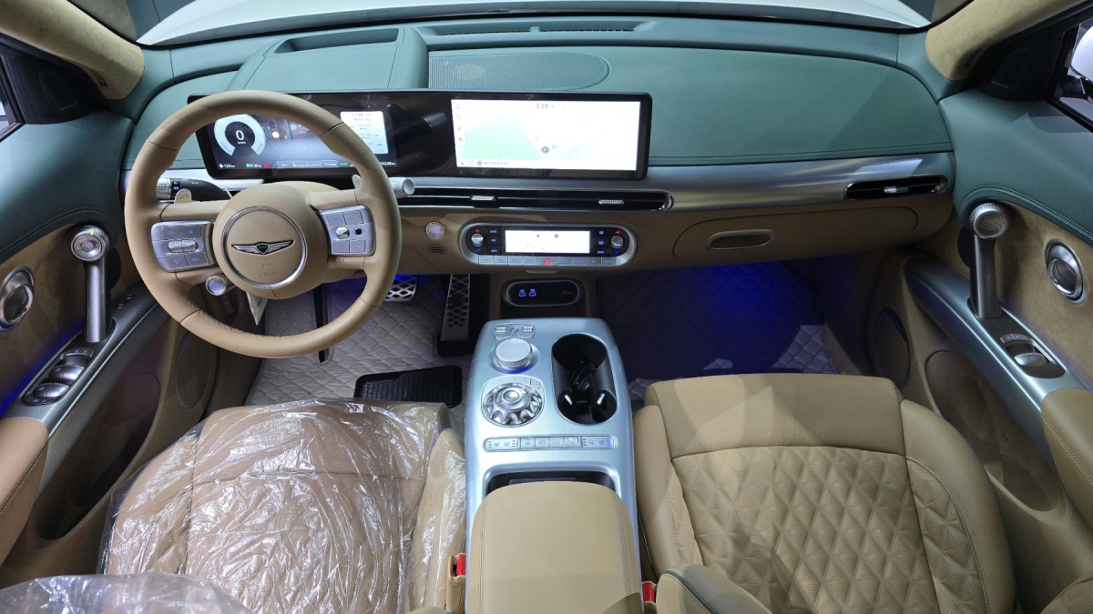 Genesis GV60, 2023 — купить в Санкт-Петербурге под ключ