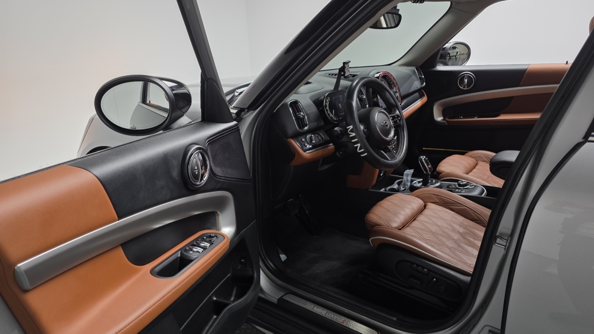 Mini Countryman, 2023 — фото 9 из 12