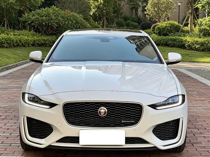 Jaguar XE L, 2023 — фото 2 из 9