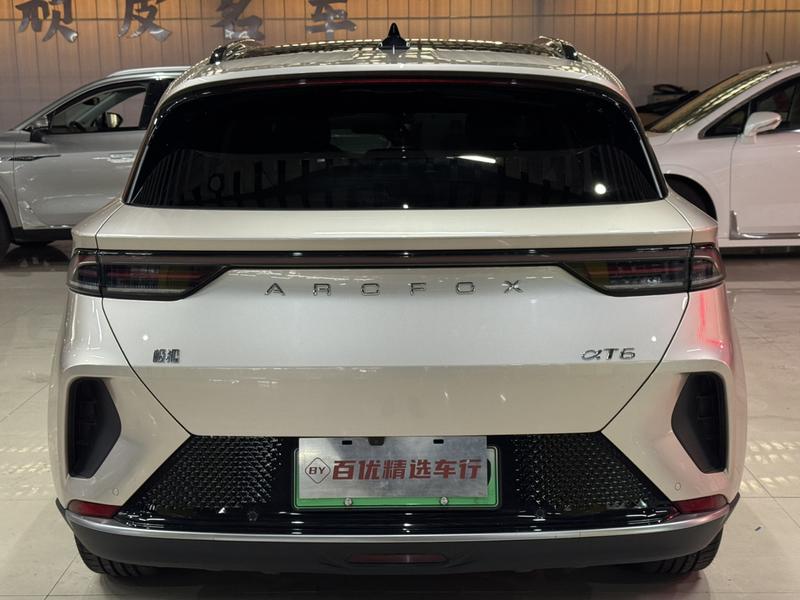 BAIC Arcfox Alpha T6, 2025 — фото 5 из 12