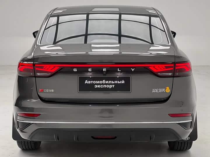 Geely Emgrand, 2021 — фото 5 из 9
