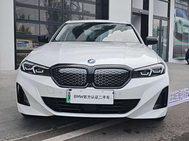 BMW i3, 2026 — фото 2 из 9