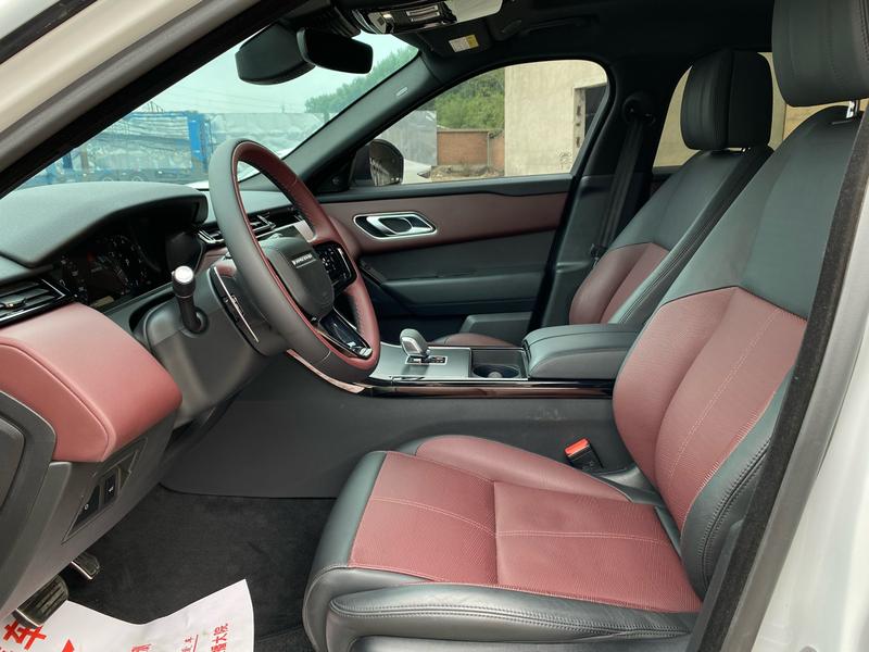 Land Rover Range Rover Velar, 2024 — фото 11 из 12