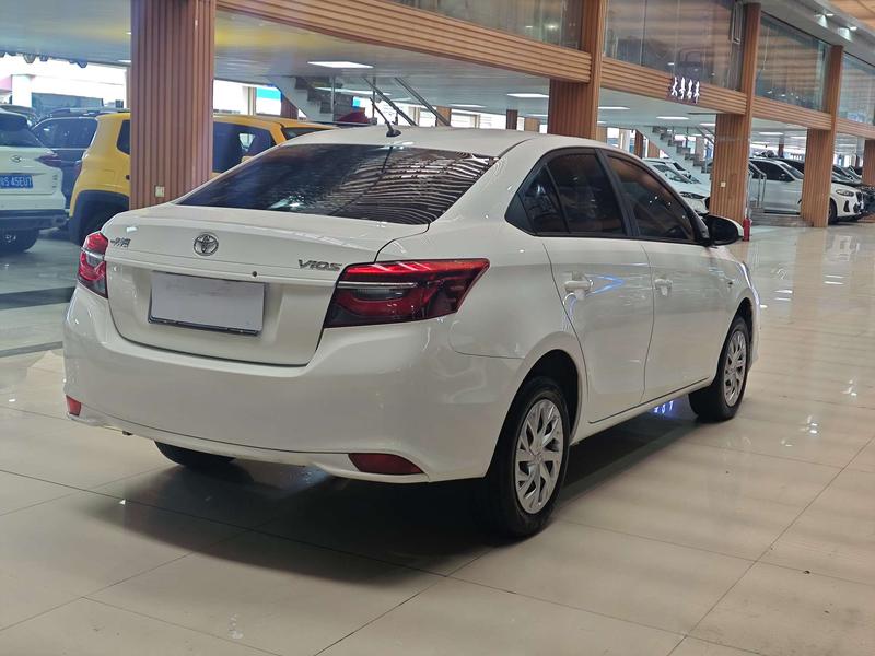 Toyota Vios, 2022 — фото 7 из 12
