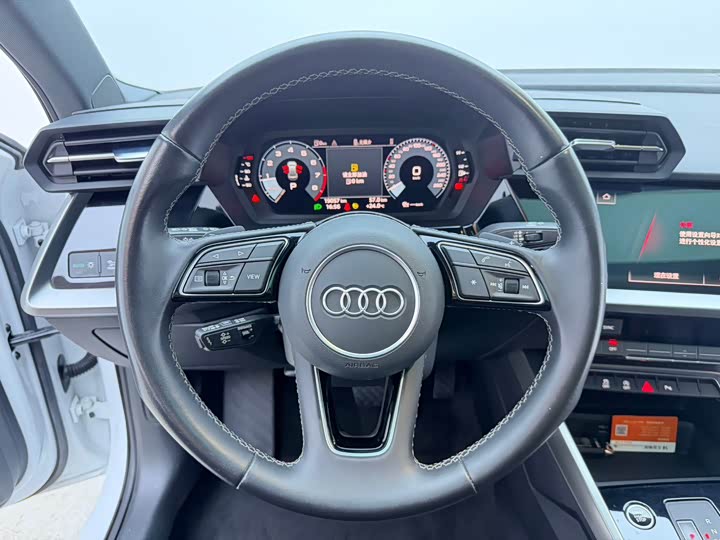 Audi A3, 2023 — фото 7 из 9