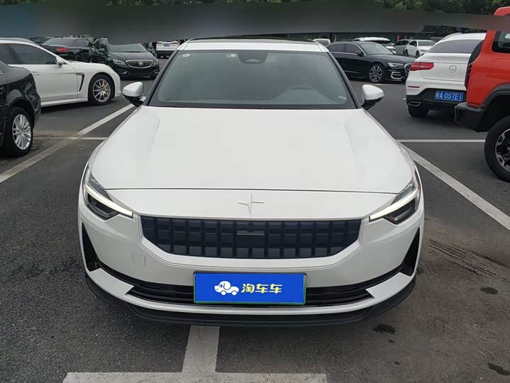 Polestar 2, 2022 — фото 2 из 9