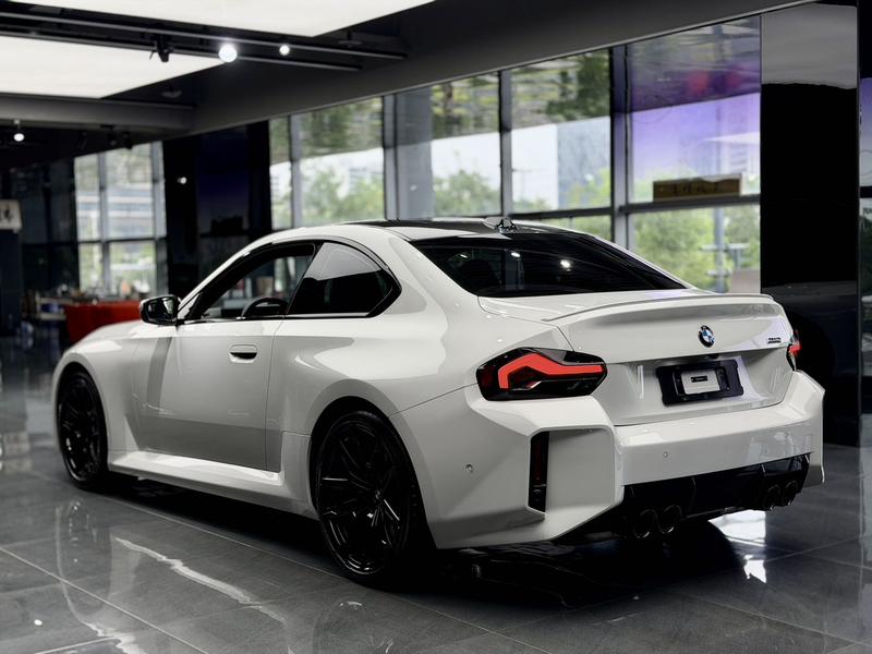 BMW M2, 2025 — фото 4 из 10