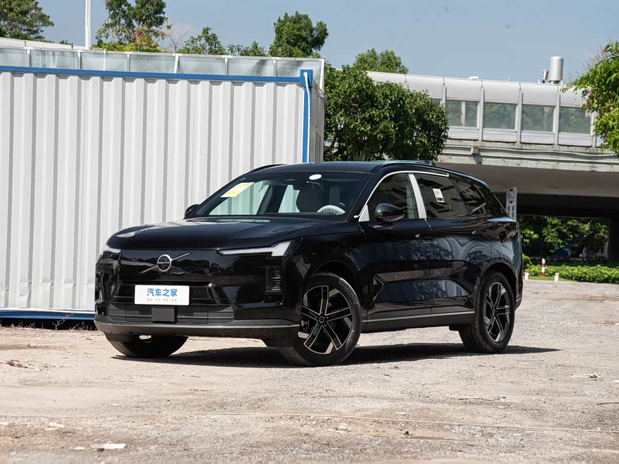 Volvo XC70 Hybrid, 2026 — купить в Туле под ключ