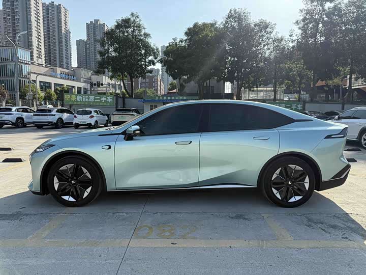 Changan Deepal SL03, 2024 — фото 3 из 9