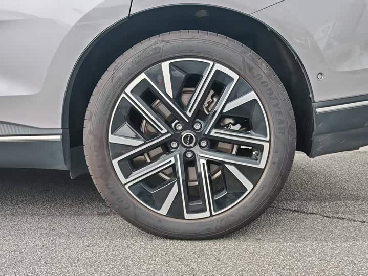 Volvo XC70 Hybrid, 2025 — фото 6 из 9