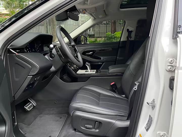 Land Rover Range Rover Evoque L, 2021 — фото 3 из 9