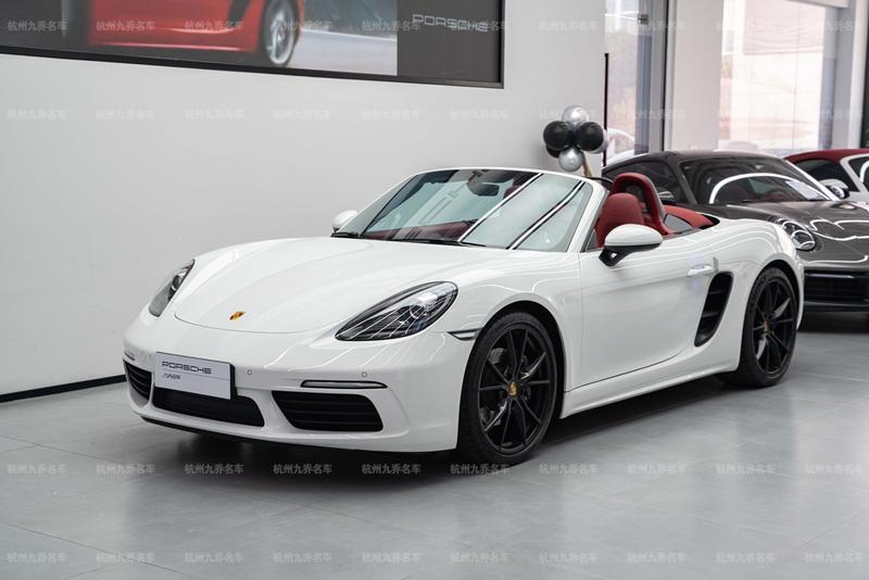 Porsche 718, 2025 — купить в Смоленске под ключ