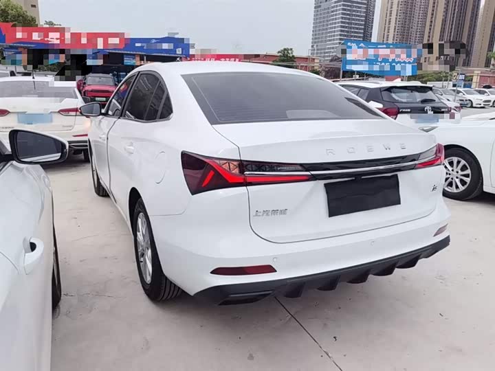 Roewe i5, 2025 — фото 5 из 9