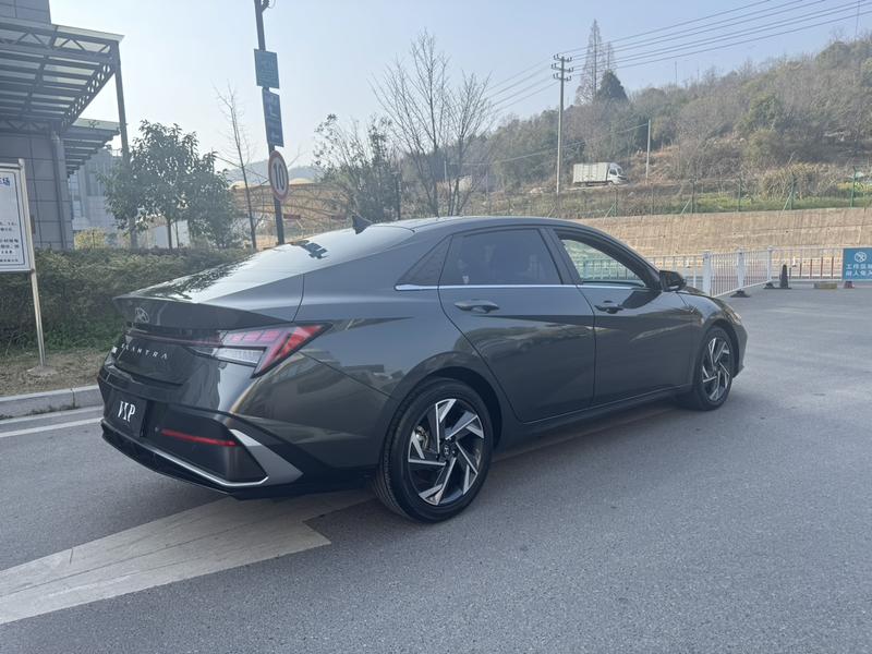 Hyundai Elantra N line, 2024 — фото 6 из 12