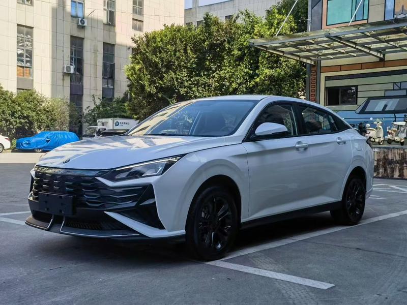 Dongfeng Aeolus Yixuan, 2025 — купить в Саранске под ключ