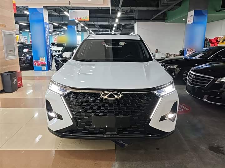 Chery Tiggo 8 Pro, 2023 — фото 3 из 9