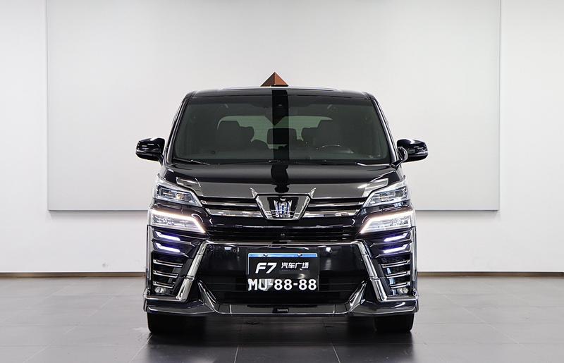 Toyota Vellfire, 2021 — фото 2 из 12