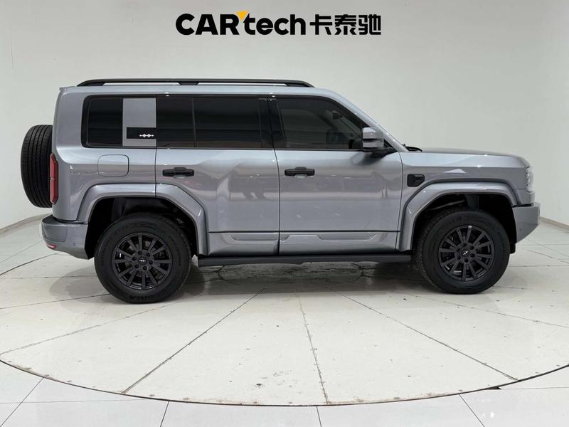 BYD FangChengBao Leopard 5, 2025 — фото 8 из 12