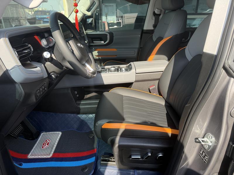 BAIC Beijing BJ40 Hybrid, 2025 — фото 8 из 12