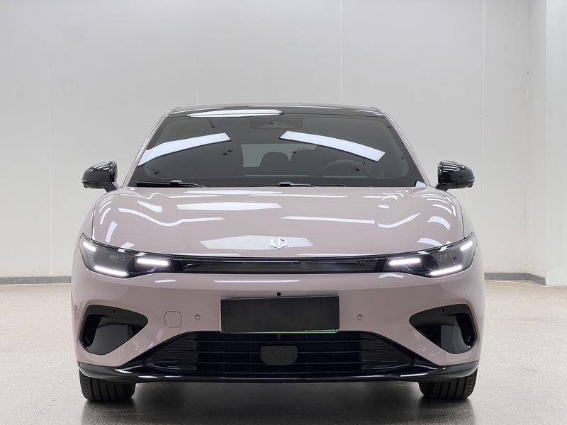 Leapmotor Lafa5, 2026 — фото 2 из 12
