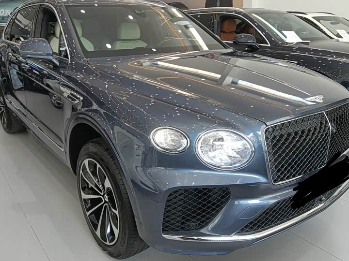 Bentley Bentayga, 2023 — купить в Йошкар-Оле под ключ