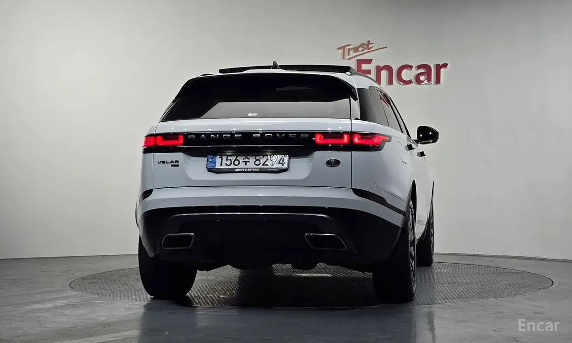 Land Rover Range Rover Velar, 2022 — фото 4 из 12