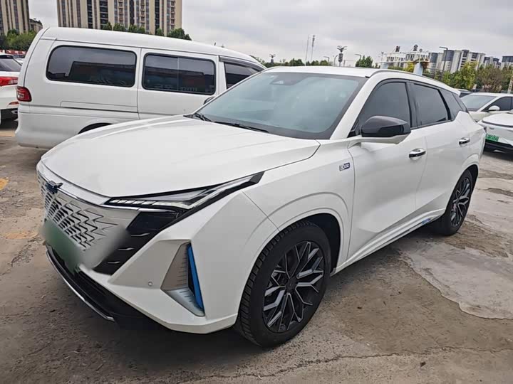 Changan Oshan Z6 Hybrid, 2023 — фото 2 из 9