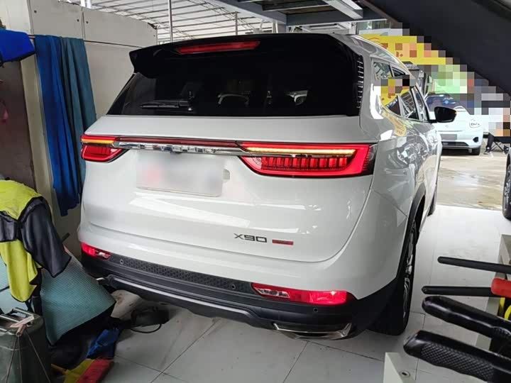 Jetour X90 Plus, 2023 — фото 7 из 9
