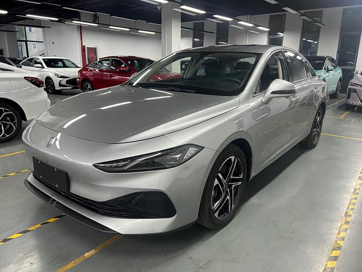 Roewe D7, 2026 — купить в Владимире под ключ