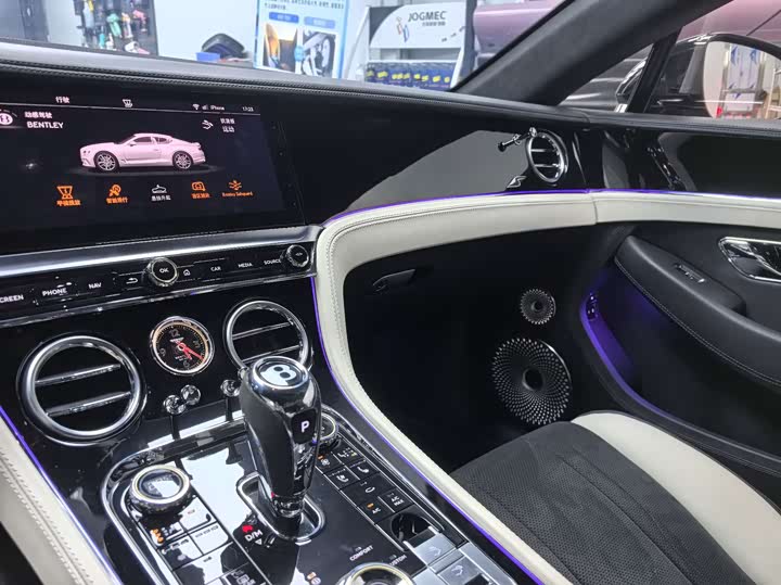 Bentley Continental GT, 2022 — фото 6 из 9
