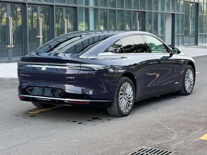 Buick Electra L7, 2025 — фото 6 из 9