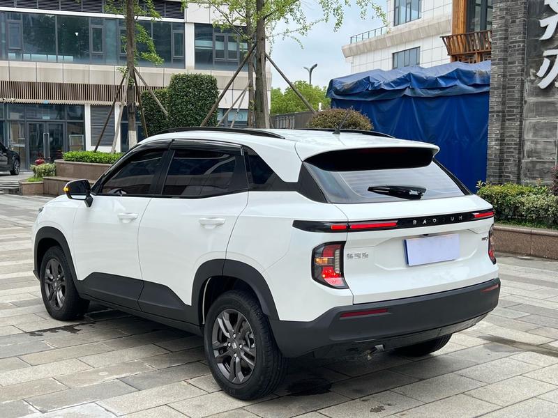 Baojun RS-3, 2021 — фото 4 из 10