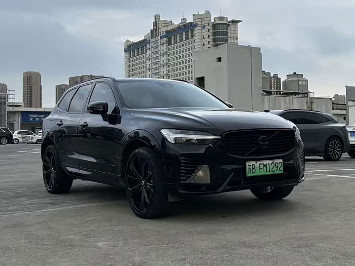 Volvo XC60 Hybrid, 2024 — фото 3 из 9