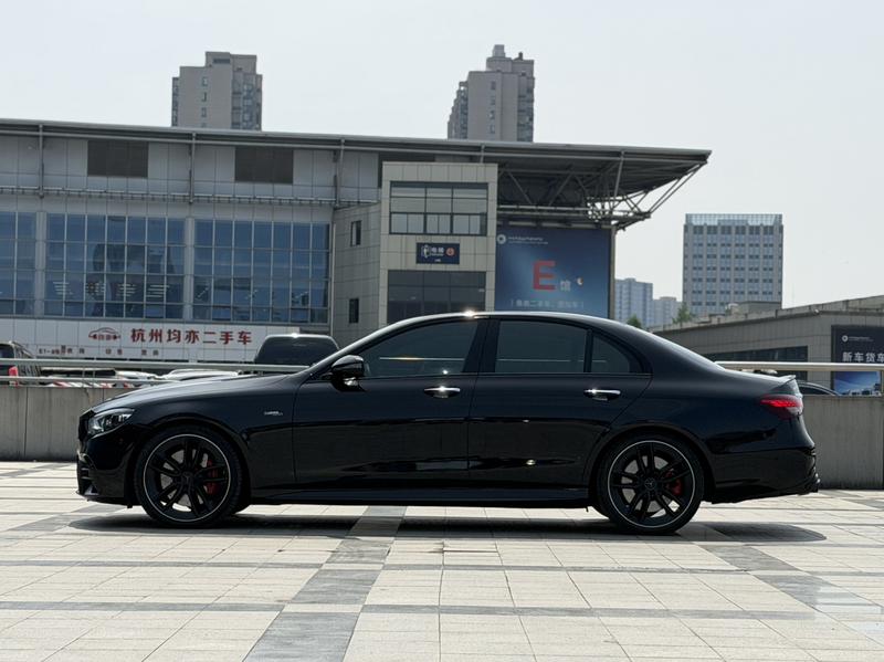 Mercedes-Benz E-Class AMG, 2022 — фото 4 из 12