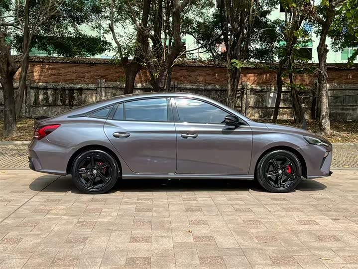 MG Motor 5 Scorpio, 2022 — фото 4 из 9